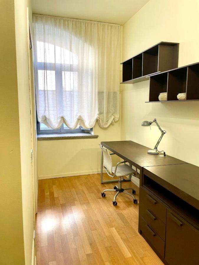 Luxury Four-Room Apartment In Monza Centro - 2 Min Walk To Train Station Exteriör bild