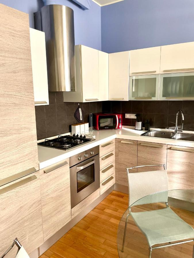 Luxury Four-Room Apartment In Monza Centro - 2 Min Walk To Train Station Exteriör bild